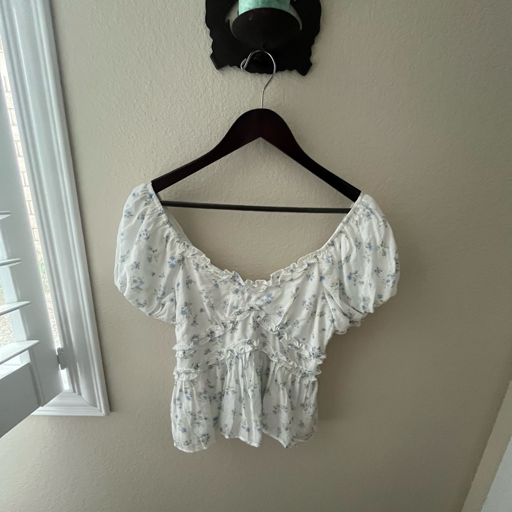 Altar'd State White Floral Blouse - Picture 3 of 9